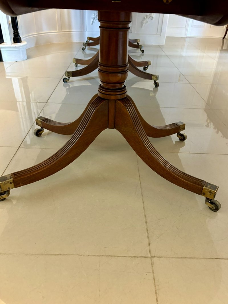 Outstanding Quality Antique Regency 16/18 Seater Figured Mahogany 3 Pilar Dining Table - Image 11